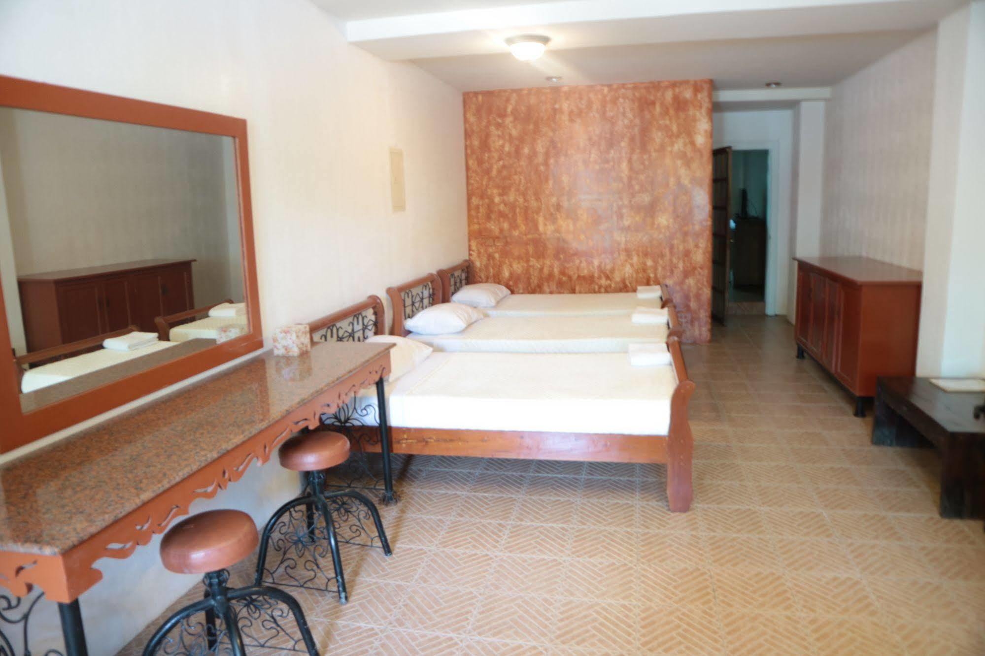 Hotel Casa La Granja Iloílo Exterior foto